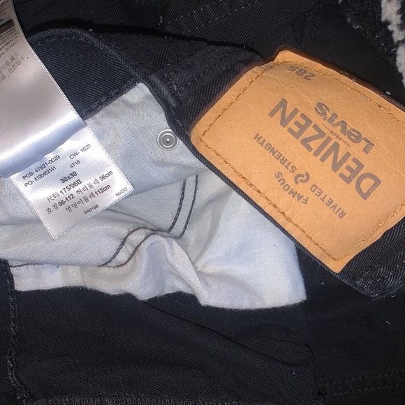 Levi Denizen Mens 285 Relaxed Fit Jeans, Size 38x30 - Picture 3 of 3